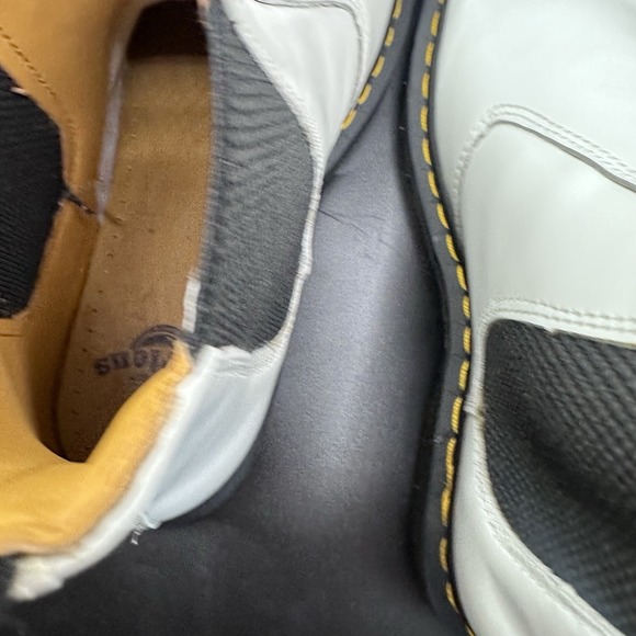 Doc Martens 2976 Yellow Stitch Smooth Leather Chelsea Boots Women's Sz 10 Mens 9 - Picture 9 of 14